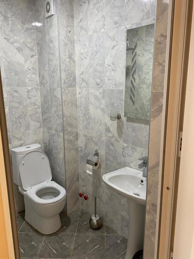 Sana Guest House Mestia Eksteriør bilde