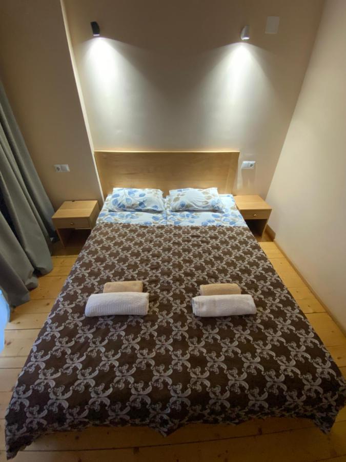 Sana Guest House Mestia Eksteriør bilde